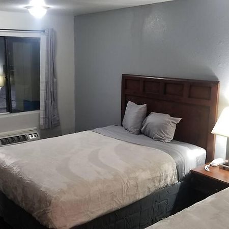 Hotel 2 Queens Beds Hotel Room 127 Stillwater Exteriér fotografie