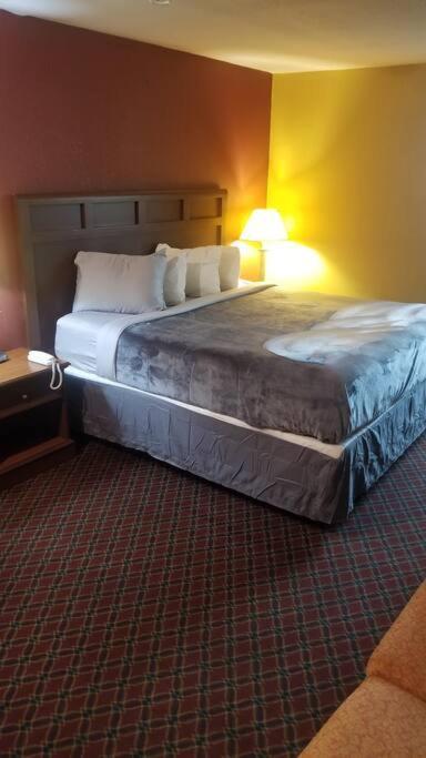 Hotel 2 Queens Beds Hotel Room 127 Stillwater Exteriér fotografie